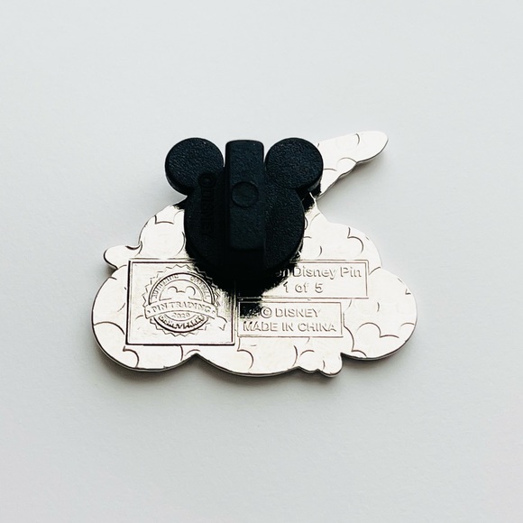 2023 Disney Hidden Mickey Mystery Pin Fantasia - Pegasus Mystical Flying Horse - Picture 6 of 6